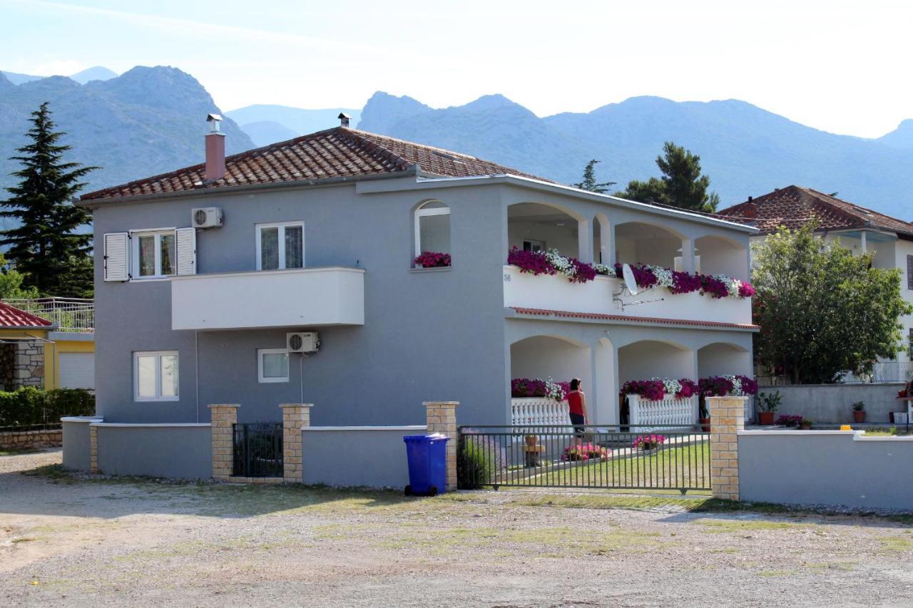 Apartments With A Parking Space Seline, Paklenica - 6603 สตารีกราด-ปาเคลนีซา ภายนอก รูปภาพ