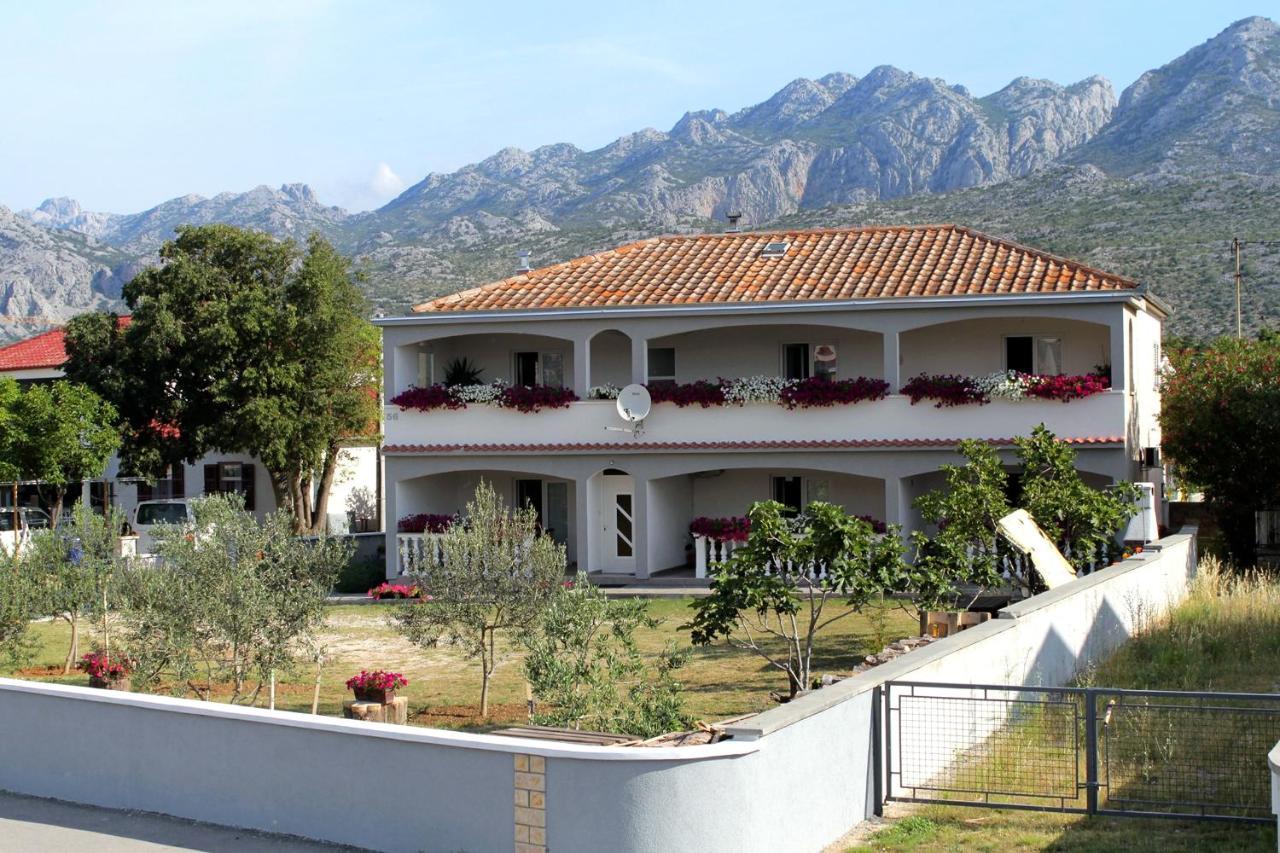 Apartments With A Parking Space Seline, Paklenica - 6603 สตารีกราด-ปาเคลนีซา ภายนอก รูปภาพ